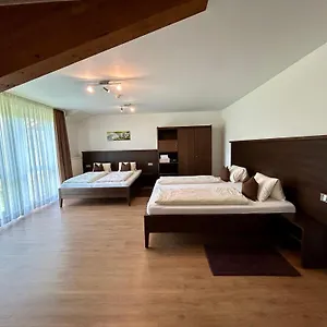 Gastehaus Am Lindenhain Erding