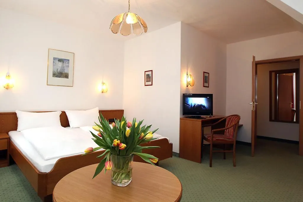 Stadthotel Erding 3*,